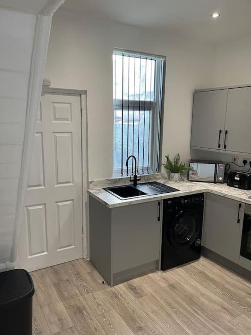 Luxury Accommodation. Wallasey Luaran gambar
